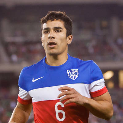 usmnt-player-tony-beltran-credit-michael-janosz-isiphotos