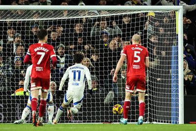 brenden-aaronson-leeds-united-goal-vs-middlesbrough-december-10-2024-credit-mark-cosgrove-news-images-via-zuma-press-wire-isiphotos