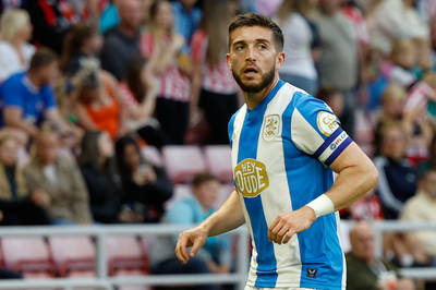 lynden-gooch-huddersfield-town-at-sunderland-league-cup-august-26-2025-credit-craig-cowan-aps-via-zuma-press-wire-isiphotos