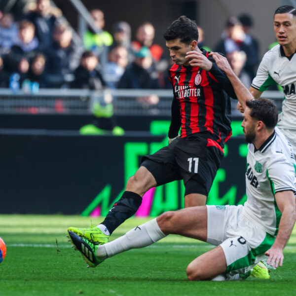 christian-pulisic-ac-milan-vs-sassuolo-december-14-2025-credit-fabrizio-carabelli-livemedia-ipa-zuma-press-wire-isiphotos