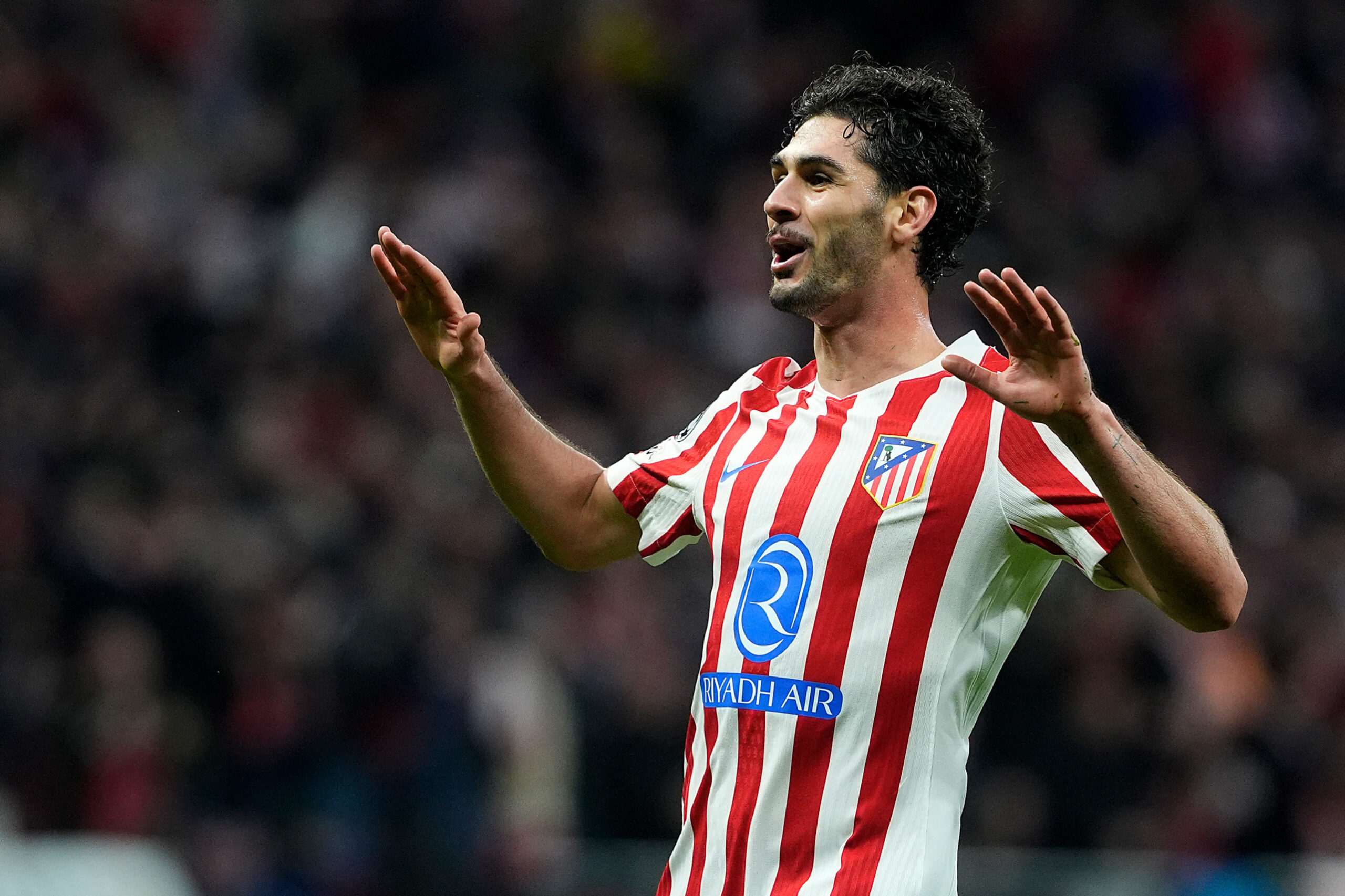 USMNT player Johnny Cardoso