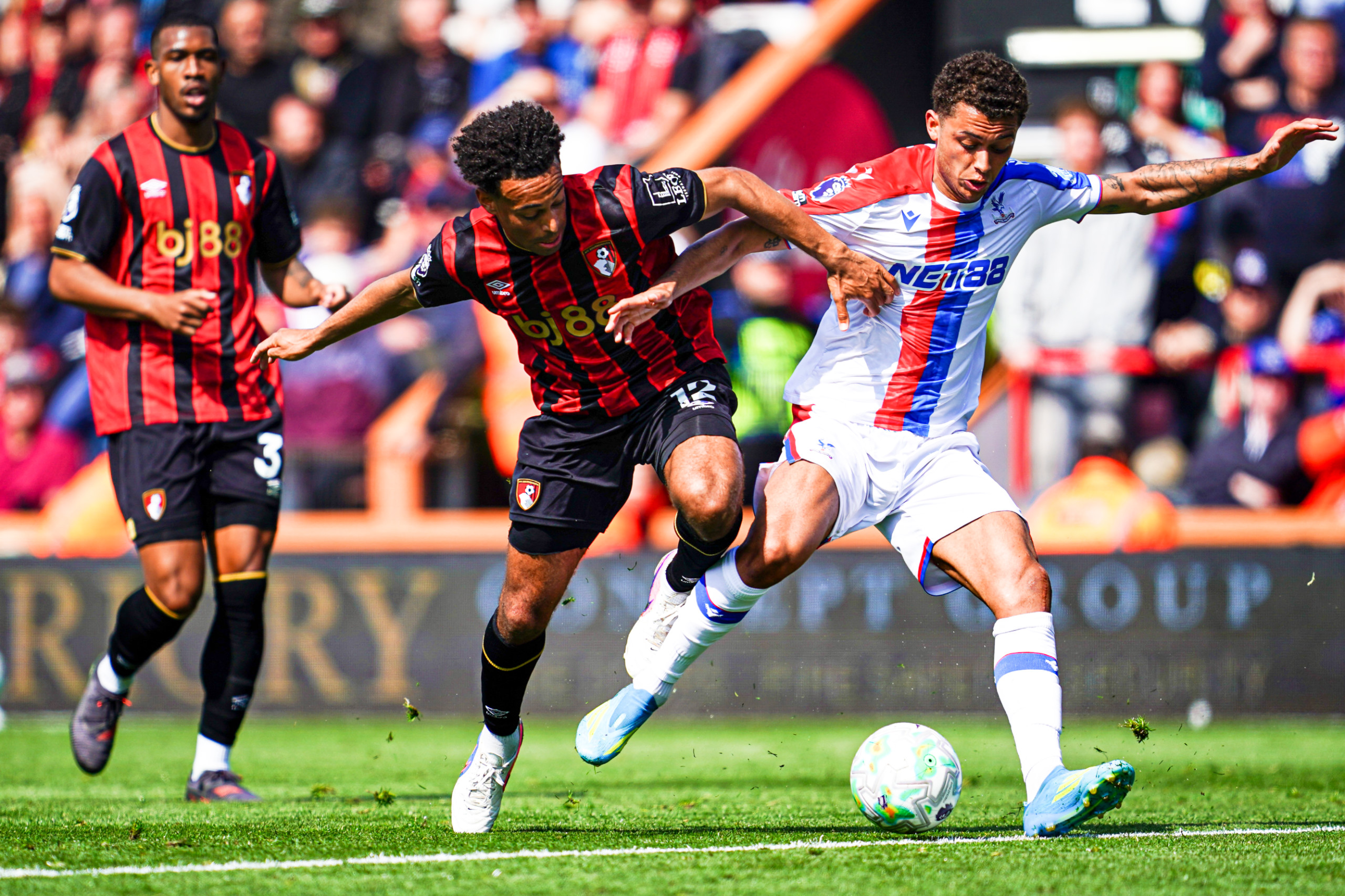 Jogadores da USMNT no Exterior: Bournemouth vence em casa, Venezia conquista promoção