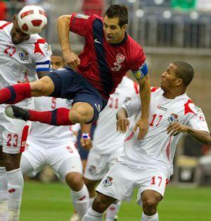 USA Vs. Panama, 2011 Gold Cup Semifinals: USMNT Advances To Final On Clint  Dempsey Goal 